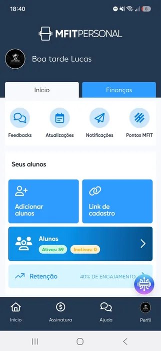 Aplicativo MFIT Personal exibindo tela de treinos individualizados e vídeos de biomecânica
